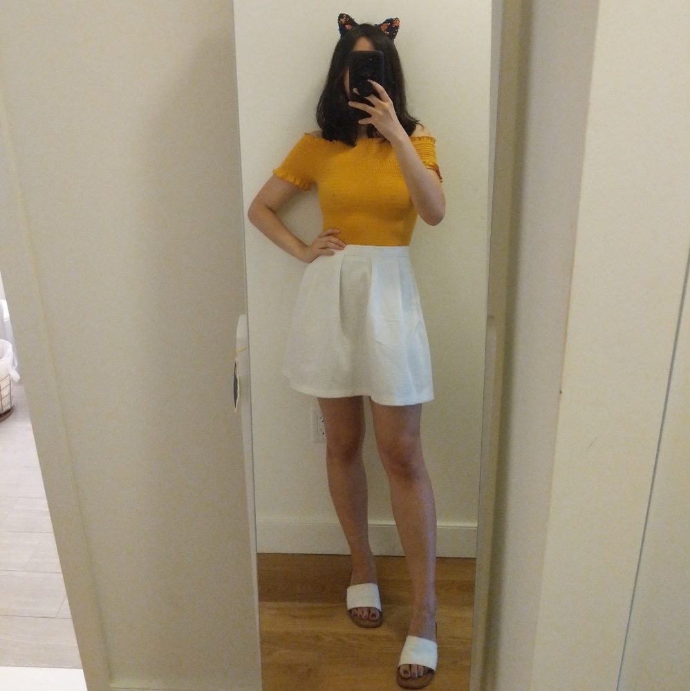 French connection white A-line skater skirt